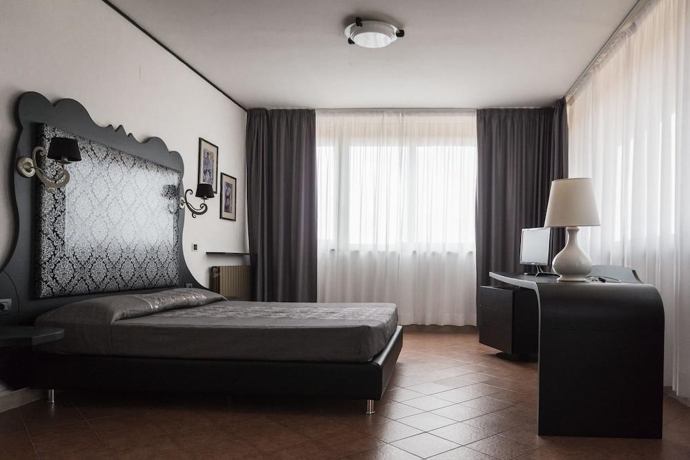 Park Hotel Residence Orbetello Extérieur photo